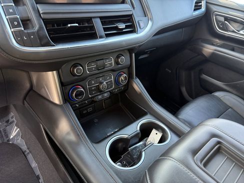 Used 2023 Chevrolet Tahoe LT image 13