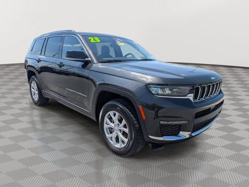 Used 2023 Jeep Grand Cherokee L Limited AWD/4WD image 7