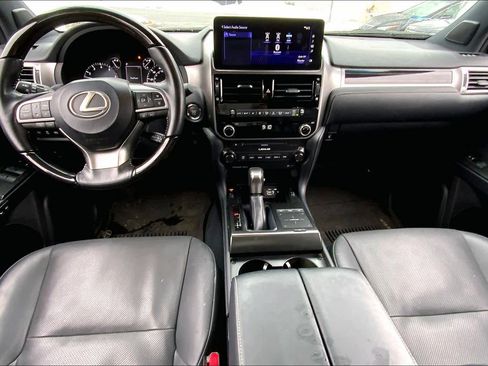 Used 2022 Lexus GX 460 Premium w/ Premium Package image 15