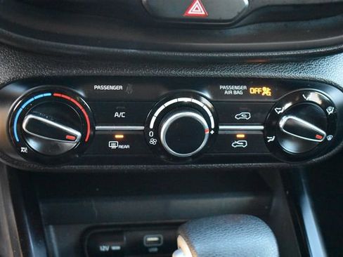 Certified 2023 Kia Soul LX w/ LX Technology Package image 26