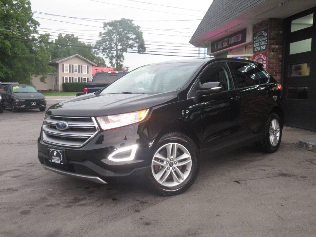 Used 2018 Ford Edge SEL w/ Equipment Group 201A AWD/4WD image 28