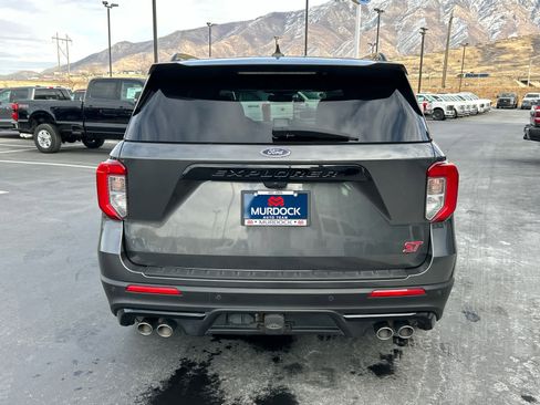 Used 2020 Ford Explorer ST w/ Premium Technology Package image 9