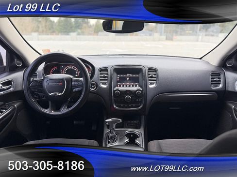 Used 2018 Dodge Durango SXT w/ 3rd Row Seating Group AWD/4WD image 2