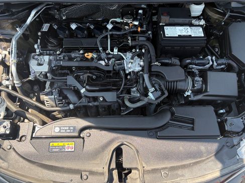 Used 2024 Toyota Corolla LE FWD image 31