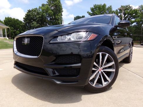 Used 2019 Jaguar F-PACE Prestige AWD/4WD image 8