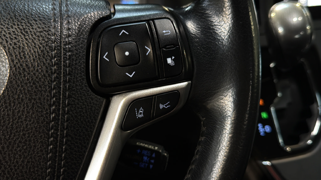 Used 2019 Toyota Sienna SE AWD/4WD image 27