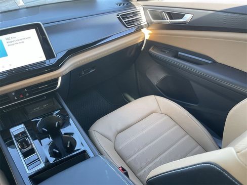 New 2026 Volkswagen Atlas Cross Sport SEL R-Line image 12