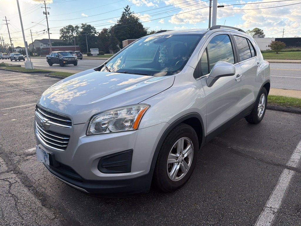 Used 2016 Chevrolet Trax LT FWD image 1