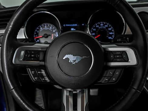 Used 2015 Ford Mustang GT Premium RWD image 21