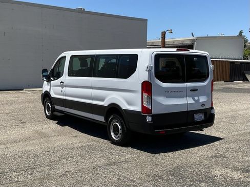 Used 2023 Ford Transit 350 XL RWD image 4