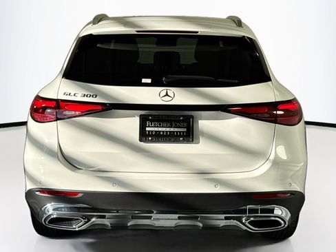 Certified 2025 Mercedes-Benz GLC 300 image 6