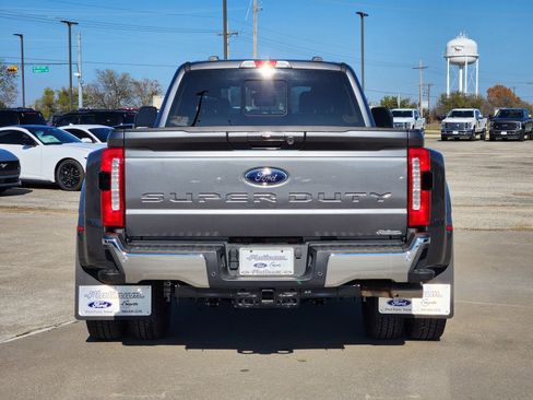 New 2026 Ford F350 Lariat w/ FX4 Off-Road Package image 8