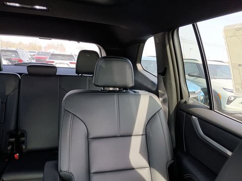 New 2026 GMC Acadia Elevation w/ Elevation Premium Package FWD image 14