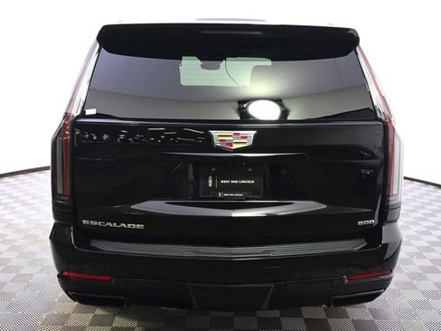 Used 2025 Cadillac Escalade Sport w/ Touring Package image 5
