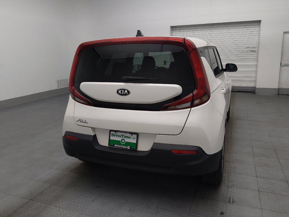 Used 2021 Kia Soul LX FWD image 7