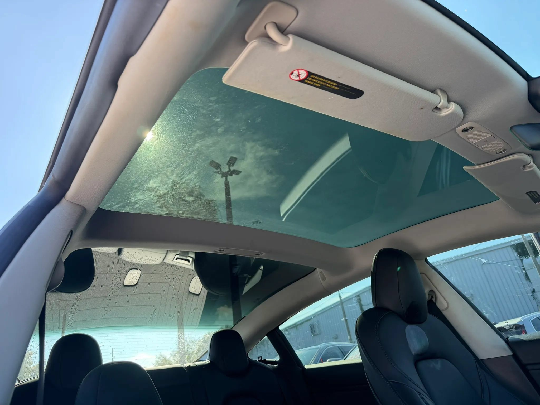 Used 2018 Tesla Model 3 Mid Range RWD image 11