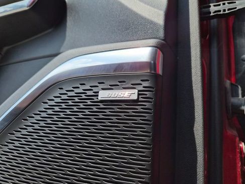 Used 2024 GMC Acadia Elevation FWD image 17
