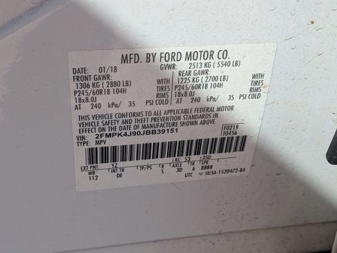 Used 2018 Ford Edge SEL image 23