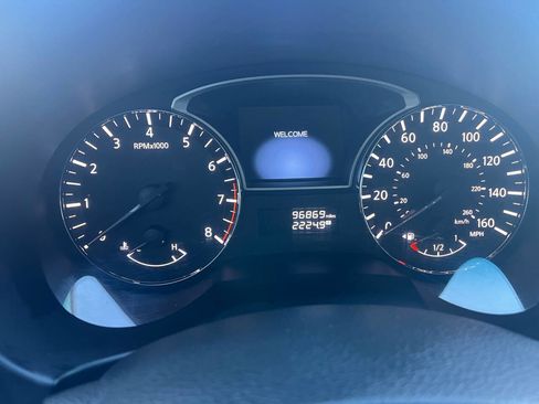 Used 2014 Nissan Altima 2.5 SV w/ Convenience Package FWD image 34