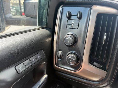 Used 2018 GMC Sierra 3500 Denali w/ Duramax Plus Package AWD/4WD image 18