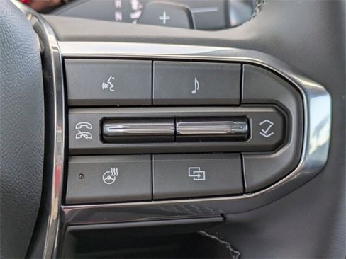 Used 2024 GMC Sierra 3500 AT4 w/ AT4 Premium Plus Package image 32