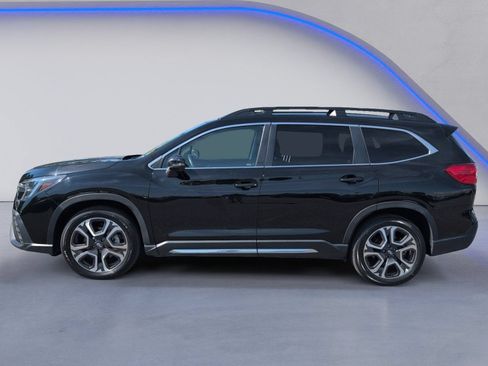 Used 2023 Subaru Ascent Limited AWD/4WD image 5