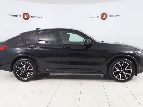 Used 2023 BMW X4 M40i w/ Premium Package image 2