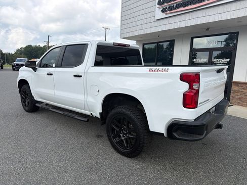 Used 2025 Chevrolet Silverado 1500 LT Trail Boss w/ Protection Package AWD/4WD image 7
