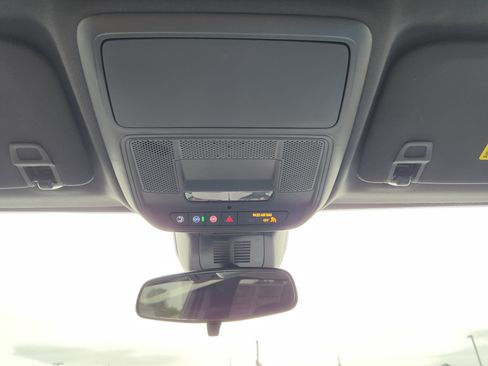 Used 2026 Chevrolet Equinox LT FWD image 20