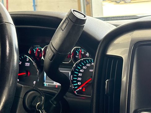 Used 2019 Chevrolet Silverado 1500 LT w/ All Star Edition AWD/4WD image 32