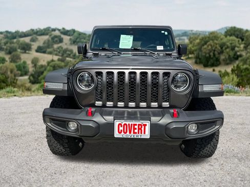 Used 2023 Jeep Wrangler Unlimited Rubicon w/ LED Lighting Group AWD/4WD image 2