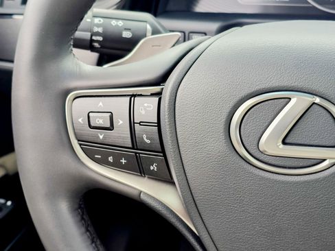 Used 2023 Lexus ES 350 w/ Premium Package image 38