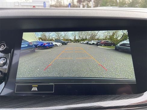 Used 2023 Buick Envision Essence image 27