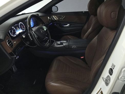 Used 2016 Mercedes-Benz S 550 Sedan image 8