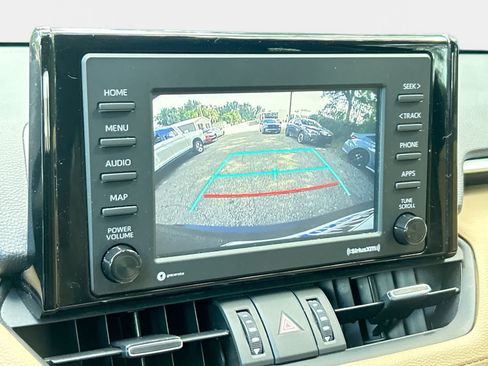 Used 2022 Toyota RAV4 XLE Premium FWD image 20