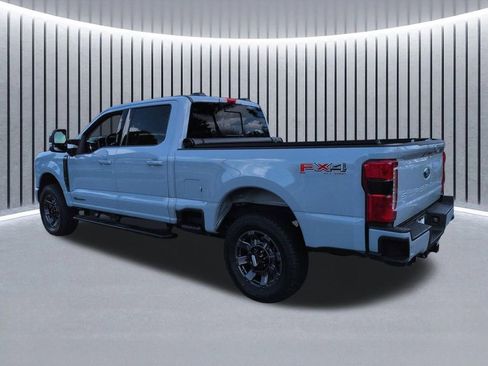 Used 2024 Ford F250 Lariat w/ Sport Appearance Package image 7