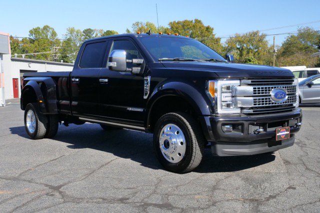 Used 2019 Ford F450 Platinum w/ Platinum Ultimate Package AWD/4WD image 4