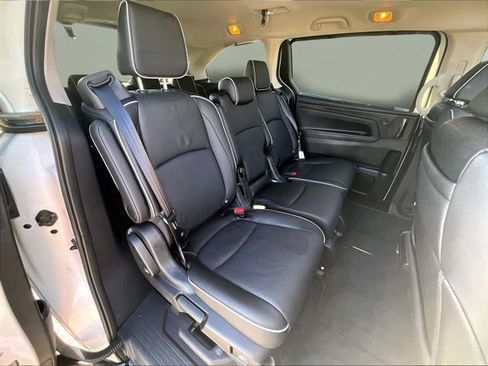 Used 2025 Honda Odyssey Touring image 27
