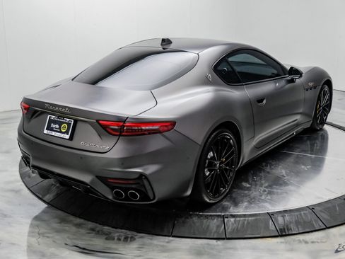 Used 2024 Maserati GranTurismo Trofeo AWD/4WD image 21