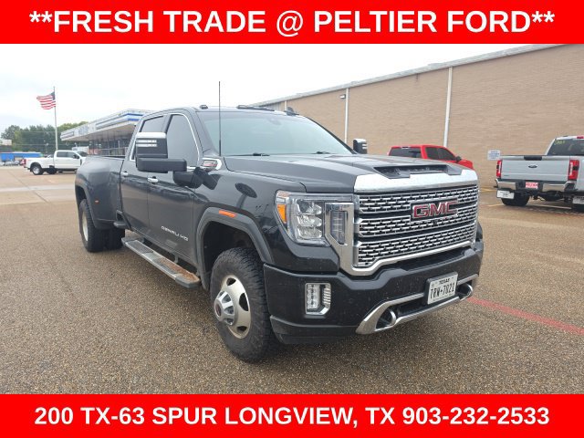 Used 2022 GMC Sierra 3500 Denali AWD/4WD image 1