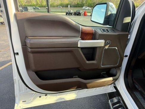 Used 2019 Ford F150 King Ranch w/ Equipment Group 601A Luxury AWD/4WD image 12