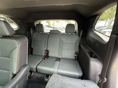 Certified 2024 GMC Acadia AT4 w/ Luxury Package AWD/4WD image 32