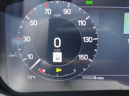 Certified 2024 Land Rover Discovery Dynamic SE image 24