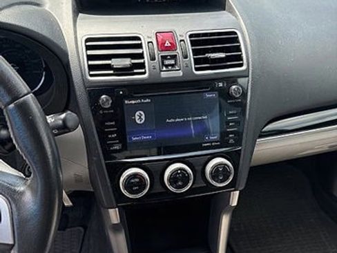 Used 2018 Subaru Forester 2.5i Limited image 18