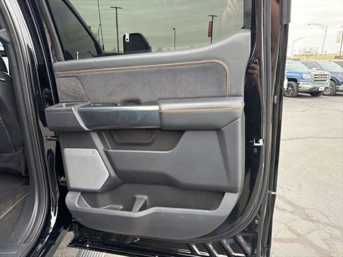 Used 2024 Ford F350 Platinum w/ Tremor Off-Road Package image 34