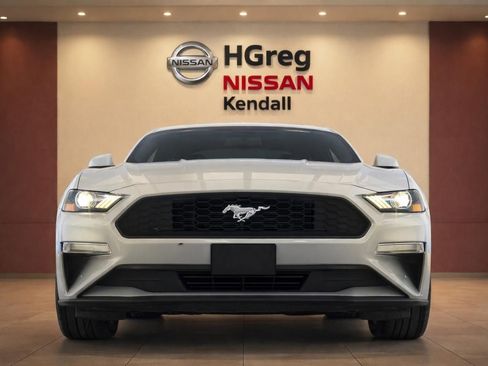 Used 2023 Ford Mustang Premium RWD image 5