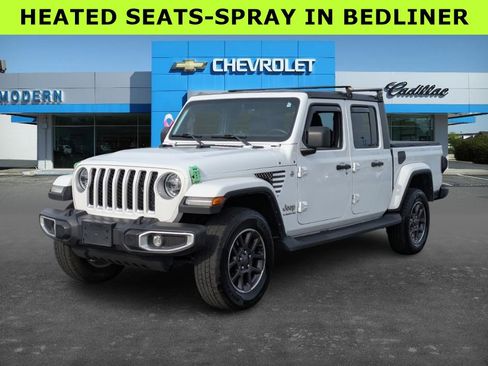 Used 2022 Jeep Gladiator Overland w/ LED Lighting Group image 1