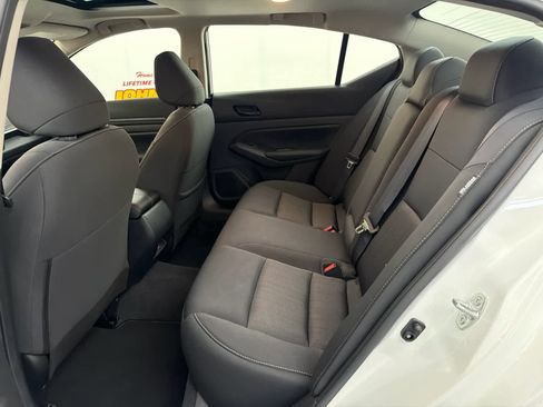 Certified 2024 Nissan Altima 2.5 SV w/ SV Premium Package FWD image 16