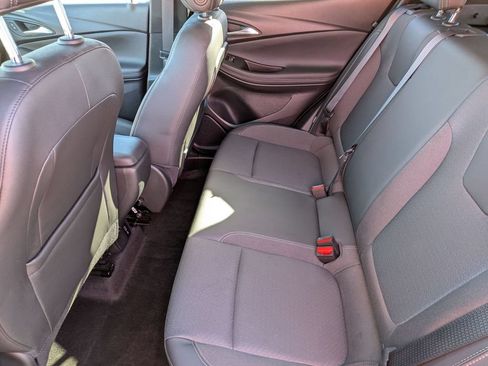 Used 2023 Buick Encore GX Preferred w/ Cold Weather Comfort Package FWD image 32