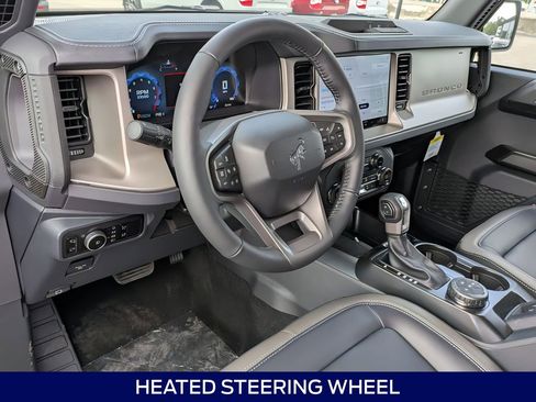 New 2025 Ford Bronco Outer Banks AWD/4WD image 11